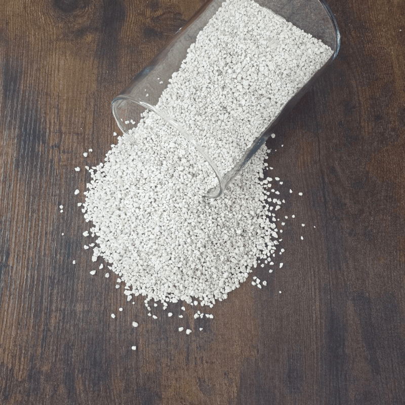 Perlit 2-6mm 1 litr